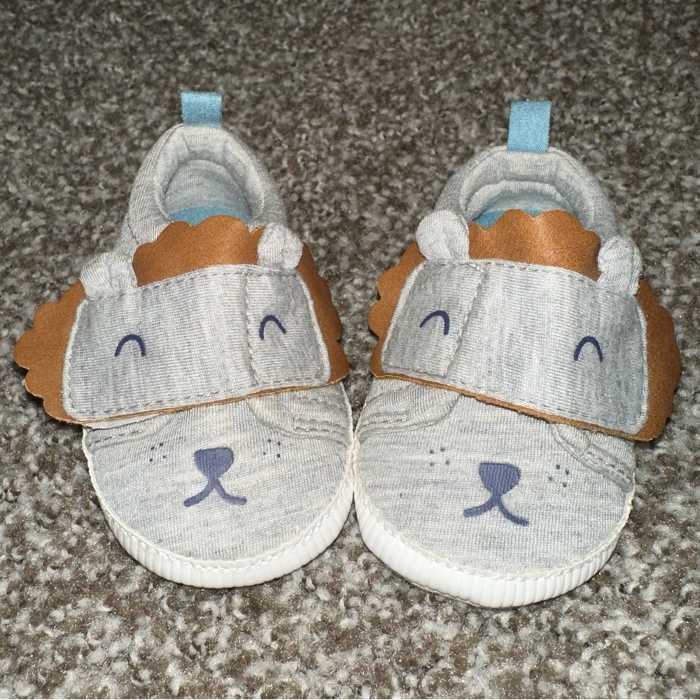 0-3 Baby Shoes, lion themed